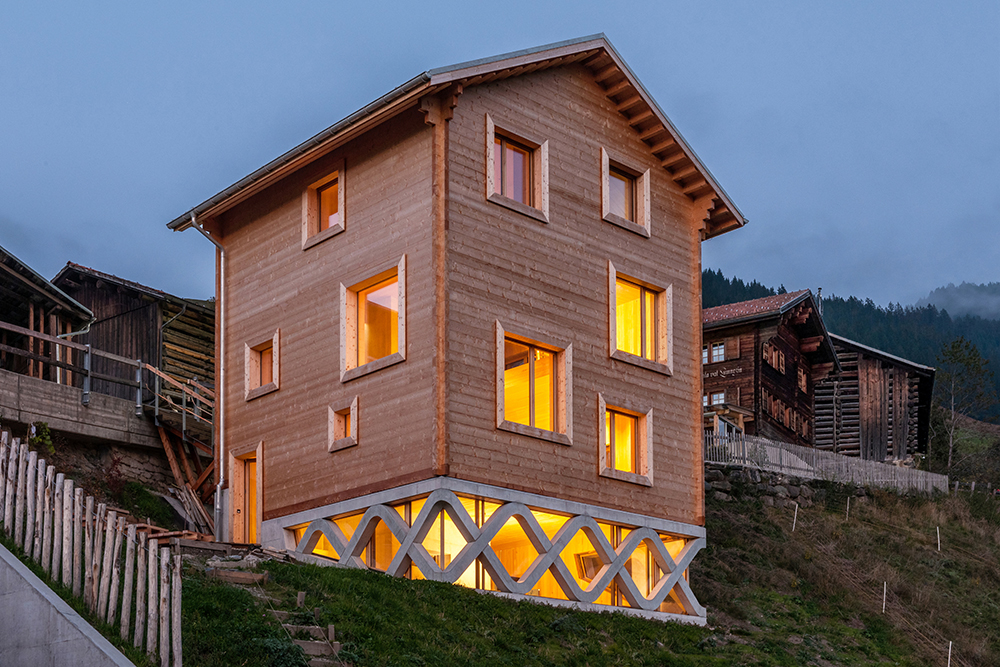 031_DSC8388_150930_ba_persp 02